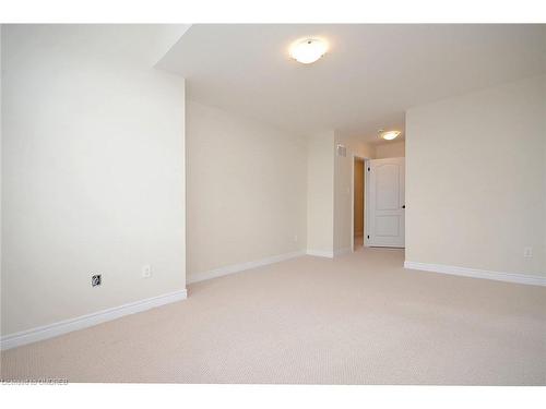 30 Skinner Drive, Guelph, ON - Indoor Photo Showing Other Room