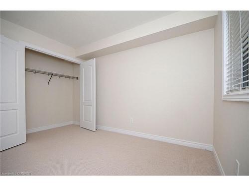 30 Skinner Drive, Guelph, ON - Indoor Photo Showing Other Room