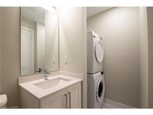 1505-15 Queen St S Street S, Hamilton, ON - Indoor Photo Showing Laundry Room