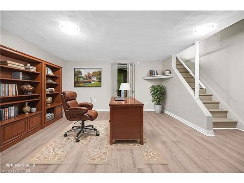 11-8 Eastview Avenue, Hamilton, ON - Indoor Photo Showing Office