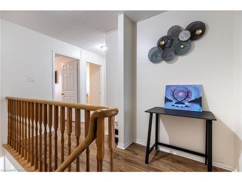 24-2004 Glenada Crescent, Oakville, ON - Indoor Photo Showing Other Room