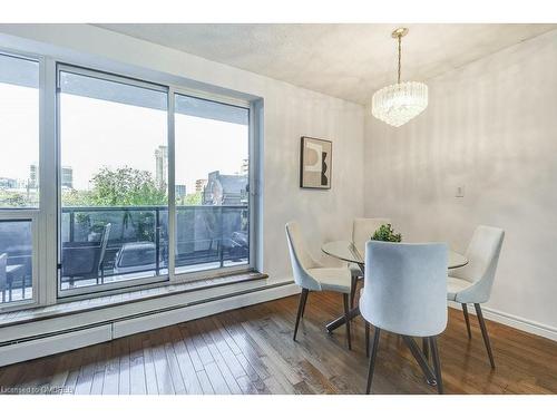 201-81 Charlton Avenue E, Hamilton, ON - Indoor Photo Showing Dining Room