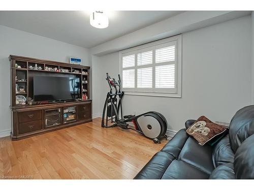 2452 North Ridge Crescent, Oakville, ON - Indoor