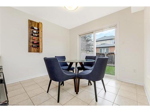 279 Leiterman Drive, Milton, ON - Indoor Photo Showing Dining Room