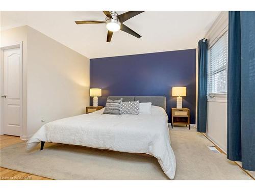 279 Leiterman Drive, Milton, ON - Indoor Photo Showing Bedroom