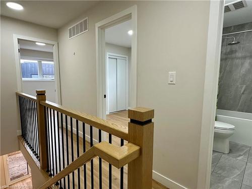 58B East 24Th Street, Hamilton, ON - Indoor