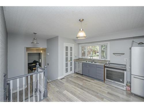 374 Spruce Street, Oakville, ON - Indoor Photo Showing Kitchen With Double Sink