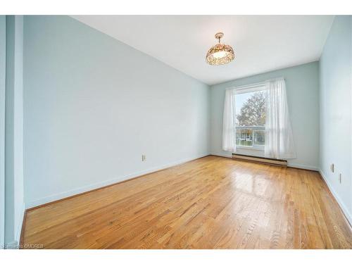 1499 Seaview Drive, Mississauga, ON - Indoor Photo Showing Other Room