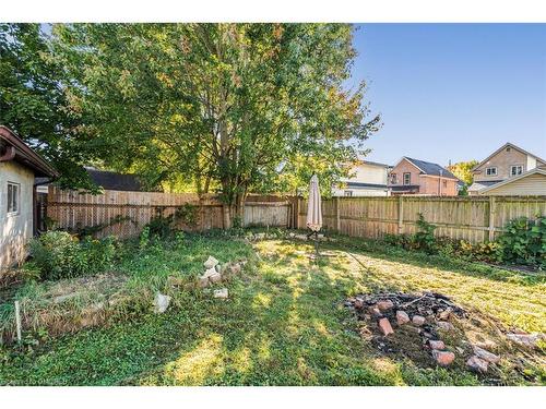 69 Griffith Street, Welland, ON - Outdoor With Backyard