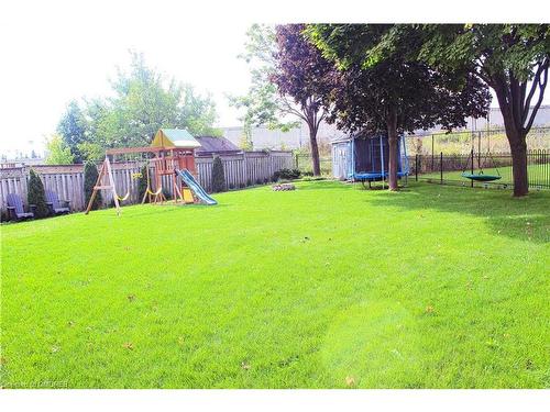 5153 Bunton Crescent, Burlington, ON - Outdoor With Backyard