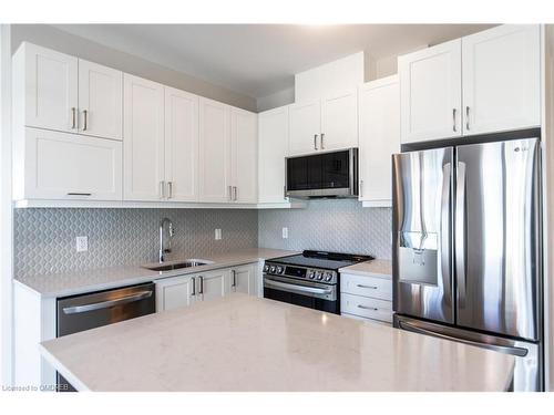 116-480 Gordon Krantz Avenue, Milton, ON - Indoor Photo Showing Kitchen With Stainless Steel Kitchen With Upgraded Kitchen