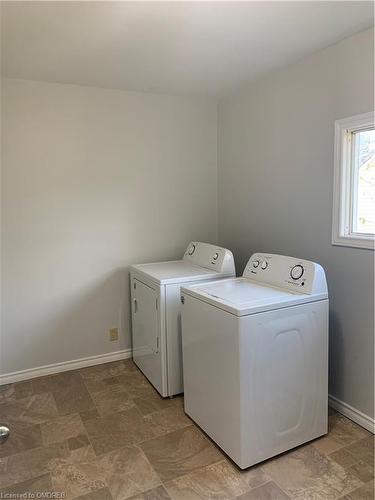 Main Floor-138 Humboldt Parkway, Port Colborne, ON - Indoor Photo Showing Laundry Room