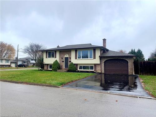 32 Bendingroad Crescent, St. Catharines, ON - Outdoor With Facade