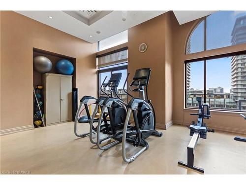 320-385 Prince Of Wales Drive, Mississauga, ON - Indoor Photo Showing Gym Room