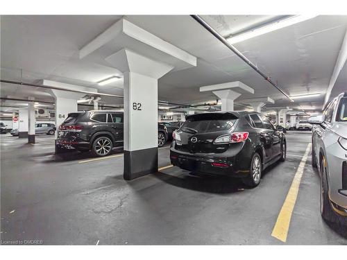 320-385 Prince Of Wales Drive, Mississauga, ON - Indoor Photo Showing Garage