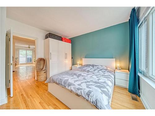 Main-35 Bellhaven Road, Toronto, ON - Indoor Photo Showing Bedroom