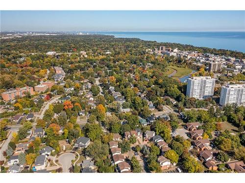 11 Normandy Place, Oakville, ON 