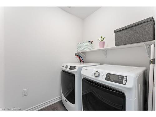 84-61 Soho Street, Stoney Creek, ON - Indoor Photo Showing Laundry Room