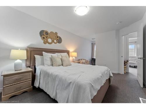 84-61 Soho Street, Stoney Creek, ON - Indoor Photo Showing Bedroom