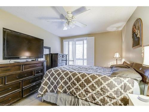 302-6 Shettleston Drive, Cambridge, ON - Indoor Photo Showing Bedroom