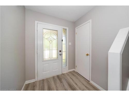 39 Fuller Drive, Guelph, ON - Indoor Photo Showing Other Room