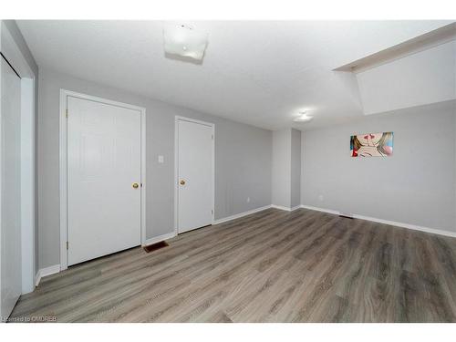 39 Fuller Drive, Guelph, ON - Indoor Photo Showing Other Room