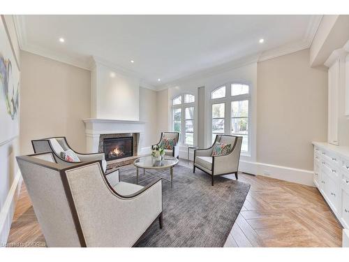 241 Roseland Crescent, Burlington, ON - Indoor Photo Showing Living Room With Fireplace