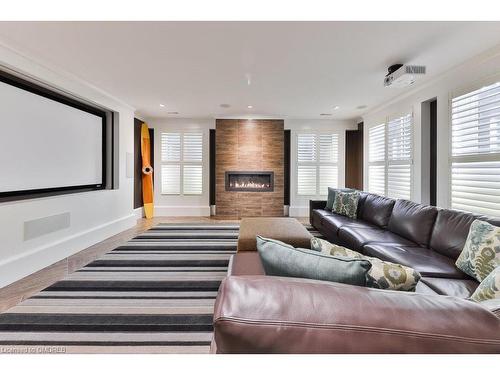 241 Roseland Crescent, Burlington, ON - Indoor Photo Showing Living Room With Fireplace