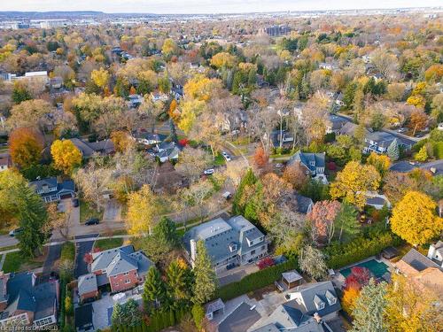 241 Roseland Crescent, Burlington, ON - Outdoor With View