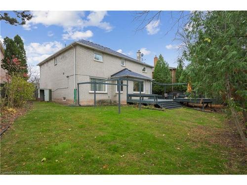 1106 Fieldstone Circle, Oakville, ON - Outdoor With Deck Patio Veranda