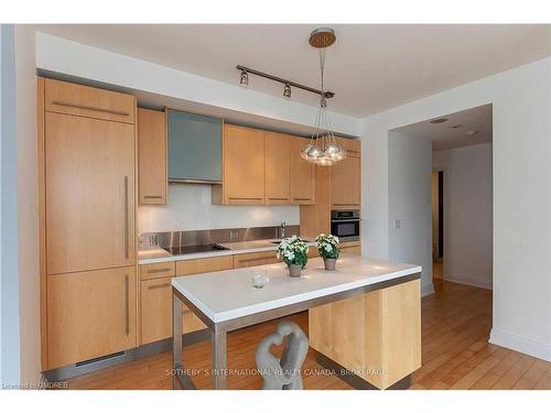 1603-80 John Street, Toronto, ON - Indoor Photo Showing Kitchen