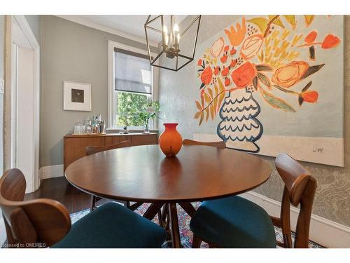 28 Grove Street, Hamilton, ON - Indoor Photo Showing Dining Room