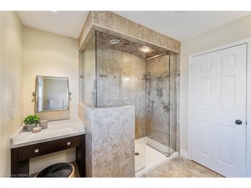 1275 Montrose Abbey Drive, Oakville, ON - Indoor Photo Showing Bathroom