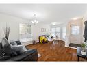 832 Shephard Place, Milton, ON  - Indoor Photo Showing Living Room 