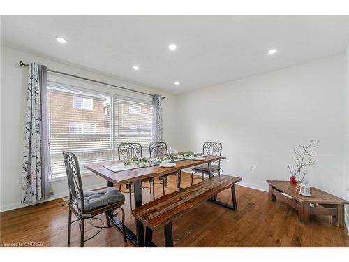 832 Shephard Place, Milton, ON - Indoor Photo Showing Dining Room