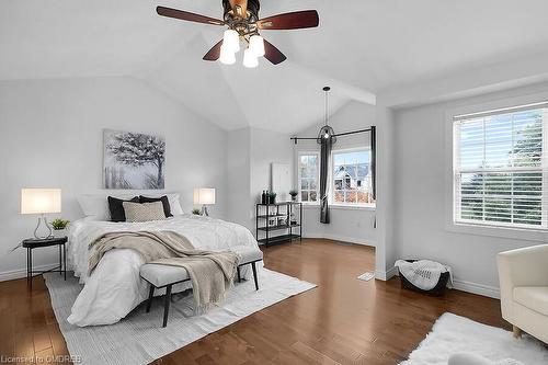 43 Law Drive, Guelph, ON - Indoor Photo Showing Bedroom