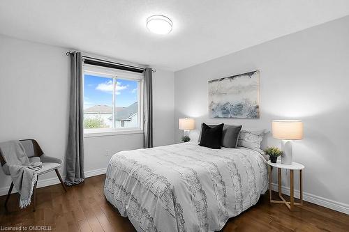 43 Law Drive, Guelph, ON - Indoor Photo Showing Bedroom