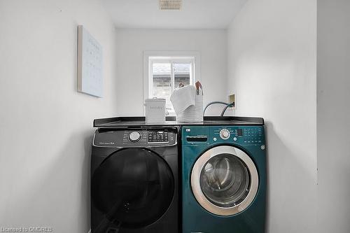 43 Law Drive, Guelph, ON - Indoor Photo Showing Laundry Room