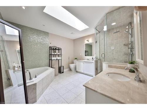 3-4135 Shipp Drive, Peel, ON - Indoor Photo Showing Bathroom