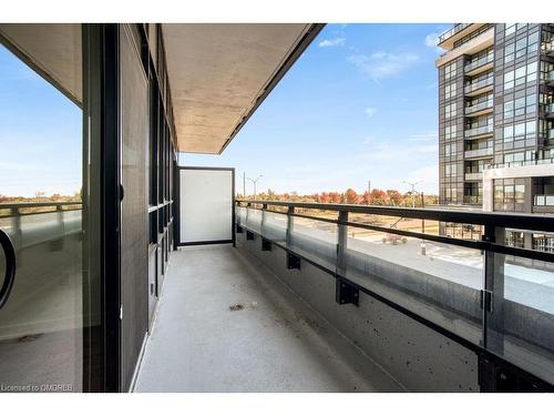 219-395 Dundas Street W, Oakville, ON - Outdoor With Balcony With Exterior