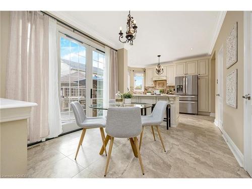 1326 Marshall Crescent, Milton, ON - Indoor Photo Showing Dining Room