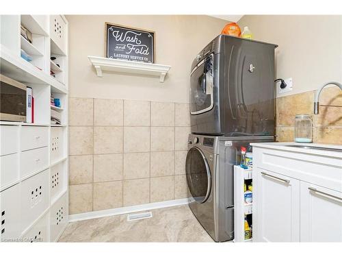 1326 Marshall Crescent, Milton, ON - Indoor Photo Showing Laundry Room