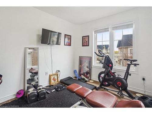 83-2435 Greenwich Drive, Oakville, ON - Indoor Photo Showing Gym Room