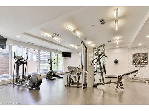 908-58 Orchard View Boulevard, Toronto, ON - Indoor Photo Showing Gym Room