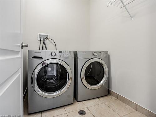 367 Emmett Landing, Milton, ON - Indoor Photo Showing Laundry Room