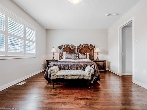 367 Emmett Landing, Milton, ON - Indoor Photo Showing Bedroom