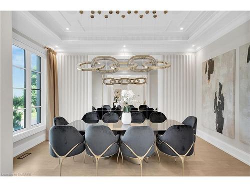 3232 Guelph Line, Burlington, ON - Indoor Photo Showing Dining Room