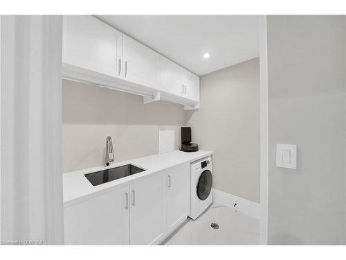 3232 Guelph Line, Burlington, ON - Indoor