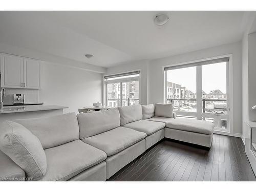 2509 Littlefield Crescent, Oakville, ON - Indoor Photo Showing Living Room