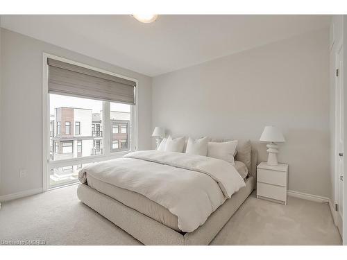 2509 Littlefield Crescent, Oakville, ON - Indoor Photo Showing Bedroom